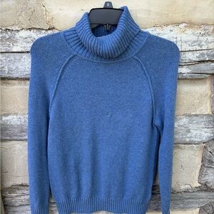 89TH & Madison Blue Turtleneck Sweater Size M